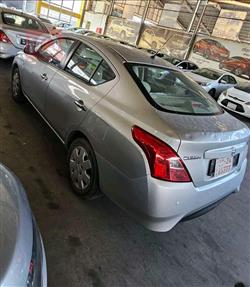 Nissan Sunny